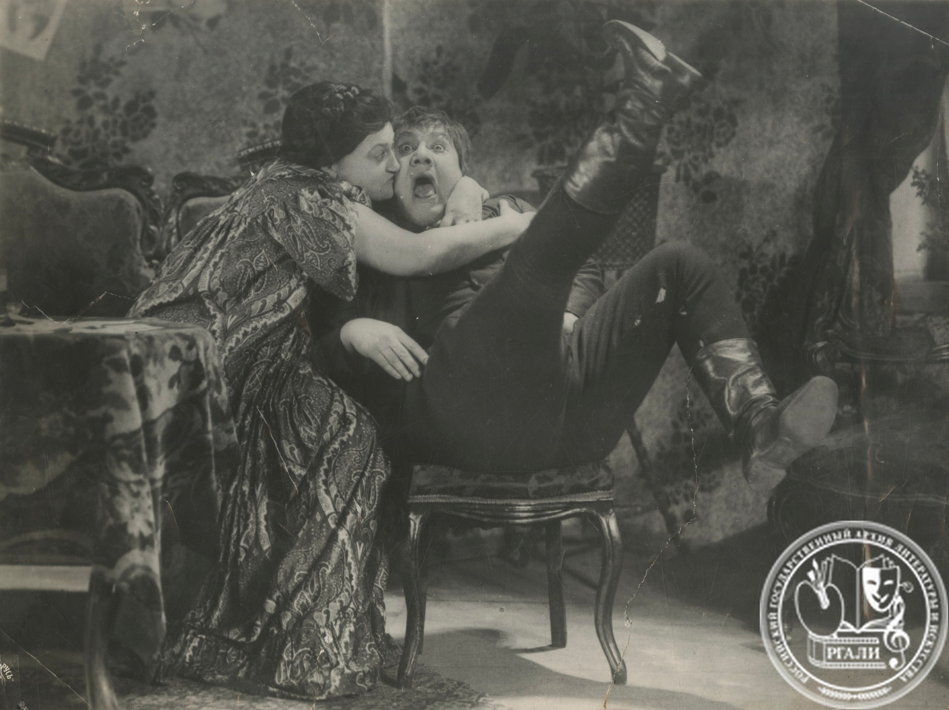 Фотография И.В. Ильинского в роли в неустановленной роли. 1930-е гг. РГАЛИ. Ф.605. Оп.1.