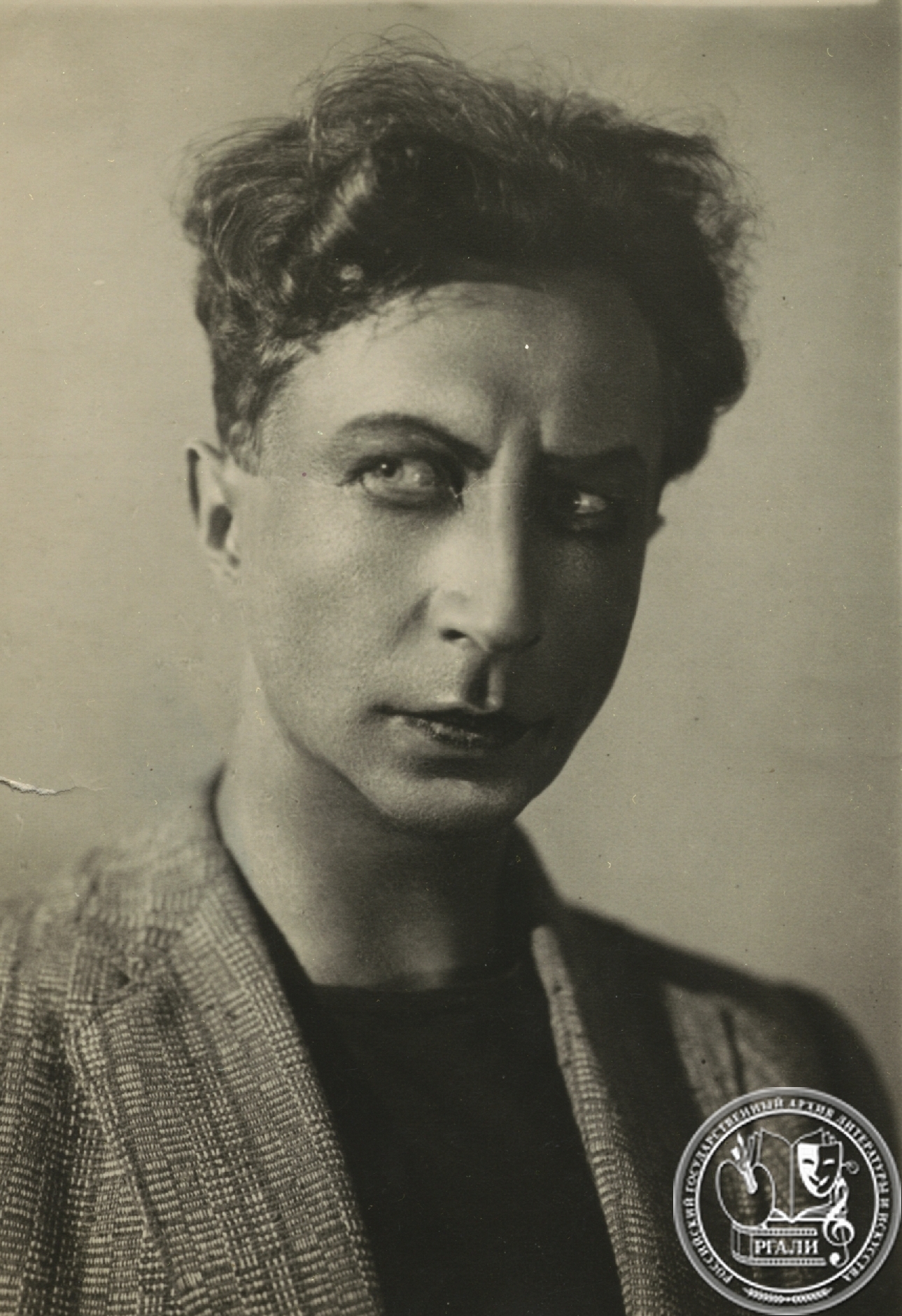 Фотография А.Н. Глумова в роли Курта Вальдена в спектакле «Суд». 1932 г. РГАЛИ. Ф.2420. Оп.2.