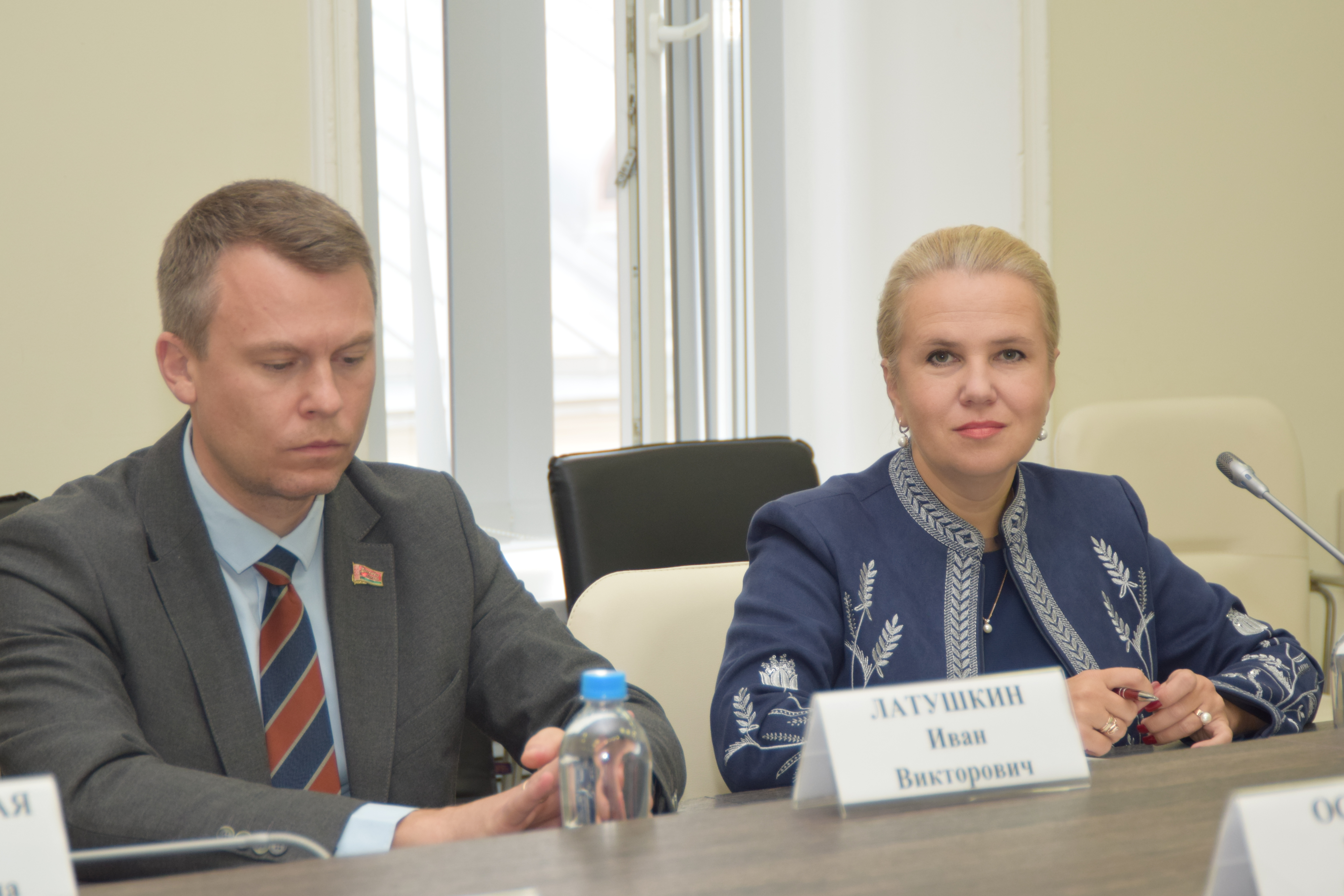 Участники работы семинара Е.А. Стукалова, Л.О. Воинов, В.А. Латушкин, Е.А. Макаренко.